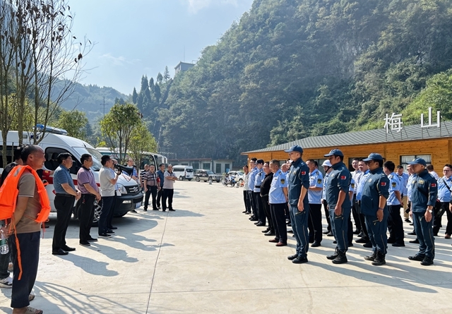 新化交通：“靶向给药”治理梅山大峡谷“顽瘴痼疾”