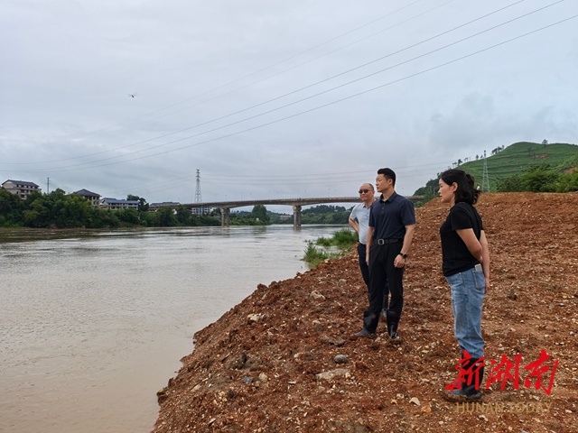 毫不松懈落细落实各项防汛措施 千方百计守护百姓平安