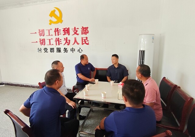 彭韬“四不两直”下沉乡镇调研督导重点信访案件化解 反诈打跨 农村饮水安全 畜禽养殖场规范排污 道路交通安全等工作