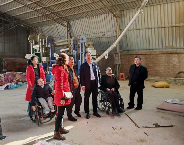 新化县残联携县肢协走访会员 精准助力残友创业