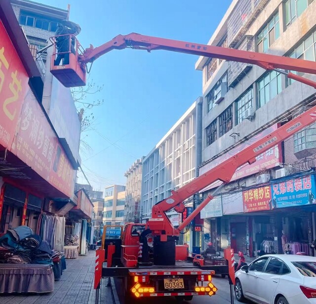 照亮夜行路 新化12345 +城管高效解民忧