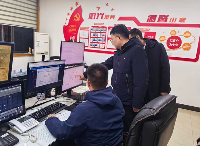 邹剑锋：全力迎战低温雨雪冰冻天气 筑牢民生保障防线