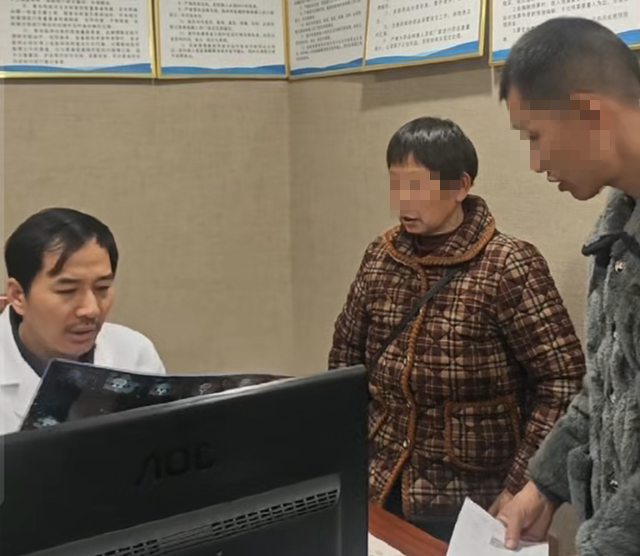 微创技术巧解腰椎顽疾 邵阳六旬老太舒心返乡过年