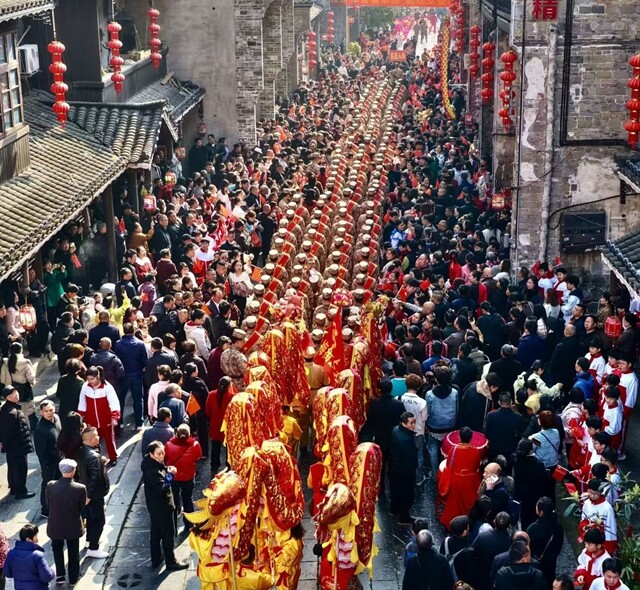 我是罗盛教家乡的崽，就当罗盛教一样的兵