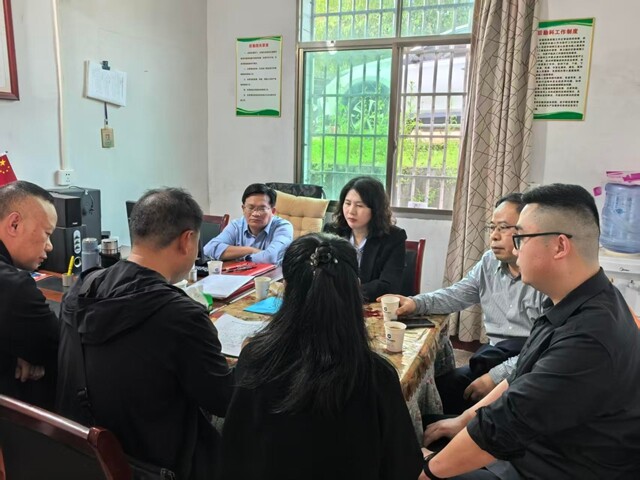 新化县领导到基层医疗机构督导医保基金监管工作情况