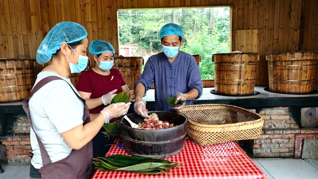 多花黄精·源起新化 | 梅山端午出新味  黄精铺就圳上富民路