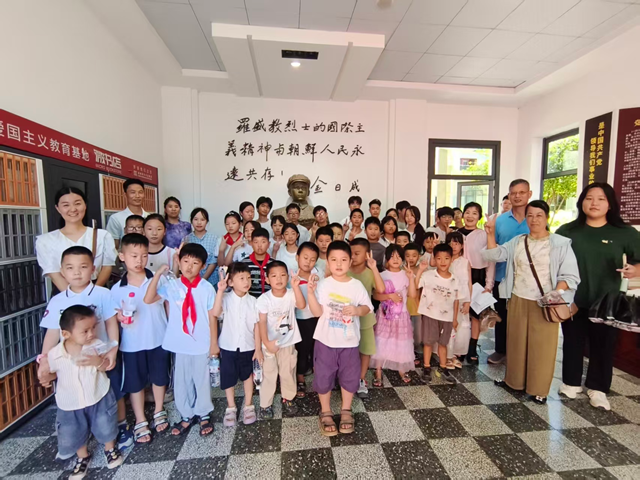 科头乡公益课堂点亮乡村缤纷暑假